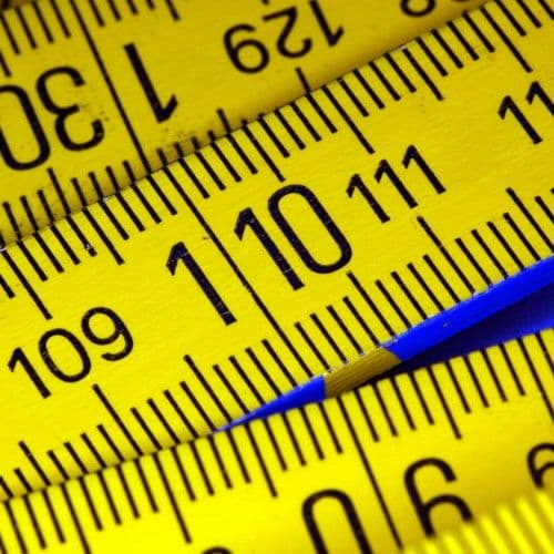 Por que os cliques do Adwords não batem com as sessões do Google Analytics?